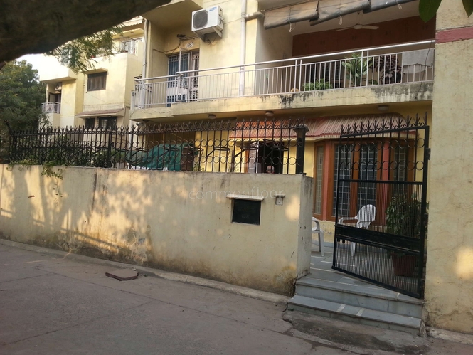 2 bhk flat for sale in CGHS Janaki Apartments Sector 22 Dwarka, Delhi